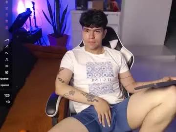 alec_spencer — hi Alec! [25 tokens left] CUM on Guys lets have fun!!! #lovense #bigass #pvt #shaved #feet