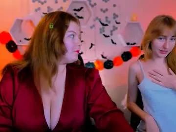 beauty_ginger — GOAL: Make me happy [25 tokens remaining] Welcome to my room! #nonude #18 #mistress #teen #lesbian