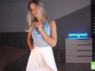 checkmypeach on Chaturbate 