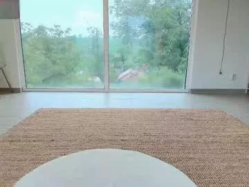 ellaxstar on Chaturbate 