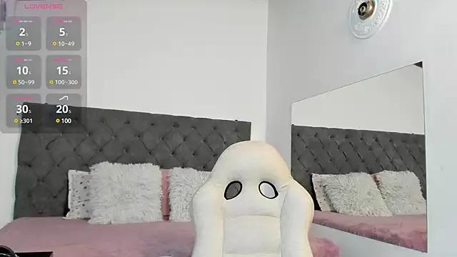 Alahia_Am on StripChat 