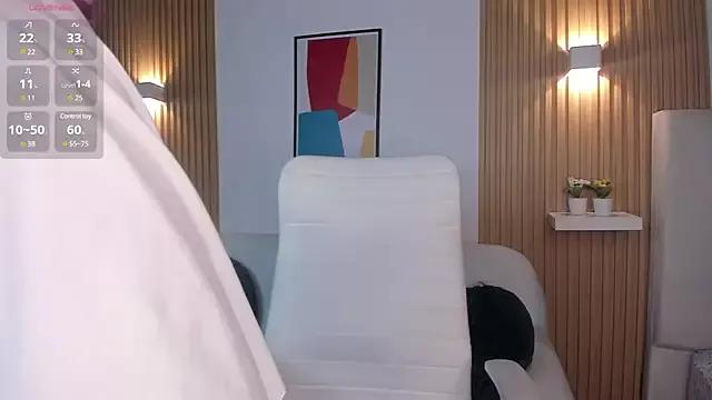 alma_avad on StripChat 