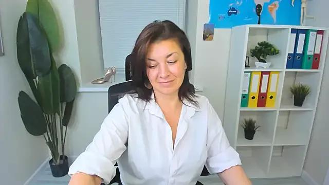 AnaMills on StripChat 