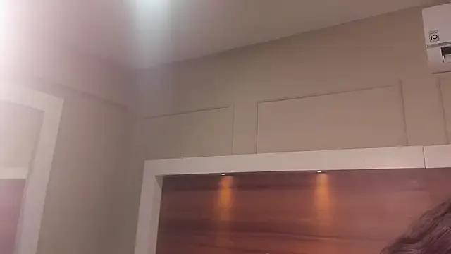 AriadnaHarper on StripChat 