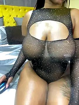 BeautyAuroa — SHOW ME LOVE X