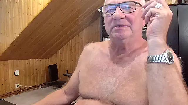 biggandybig on StripChat 