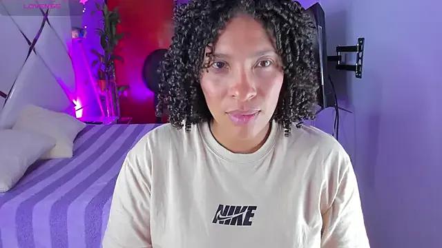 DannaBerry on StripChat 