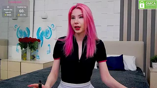 Emma_plux on StripChat 
