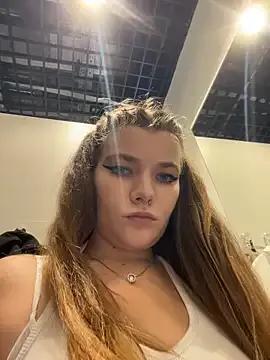 Holy_Tereza — BABY SLAP YOUR SEXY BUTT HARD IN FITROOM