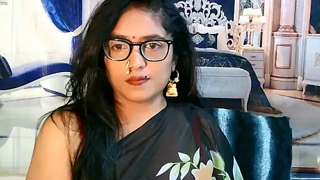 IndiaBlackPanther on StripChat 