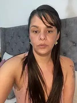 Kataliina on StripChat 