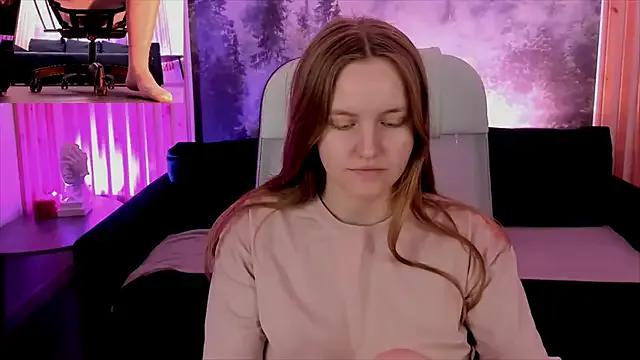 KellyPoter on StripChat 
