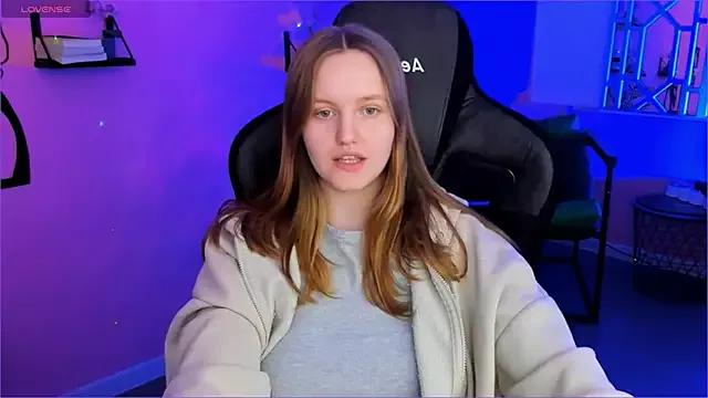 KellyPoter on StripChat 