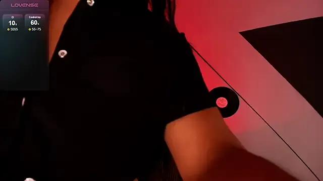 Lilith_and_Khloe on StripChat 