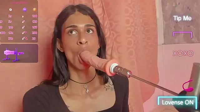 Mara_friendboy699 on StripChat 