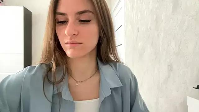 miainheat on StripChat 