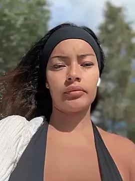 Risky_Workouts — SQUIRT OUTDOORS PUBLIC TS+VIDEO 4 LT