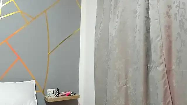 SamanthaaJoness on StripChat 