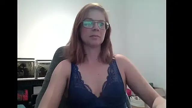 SavannaGirly on StripChat 