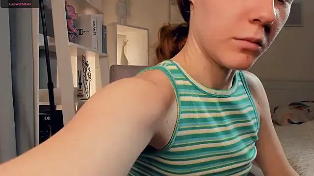 ZaraBluitt on StripChat 